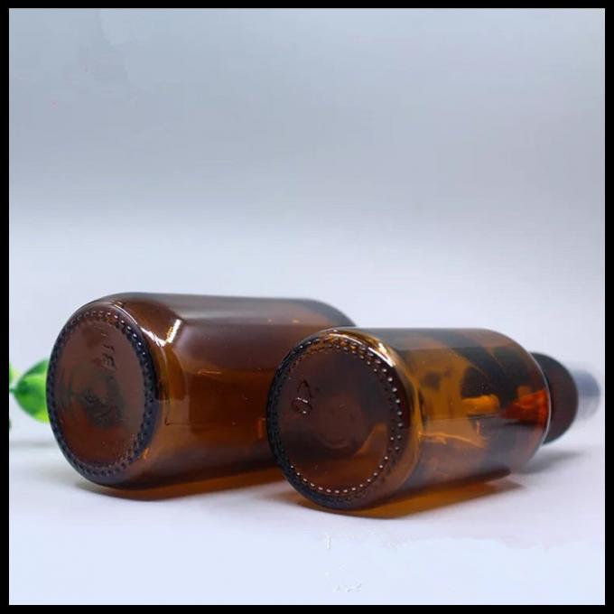 Le cosmétique en verre ambre de jet de Brown met la couleur en bouteille noire de chapeau pour l'huile essentielle