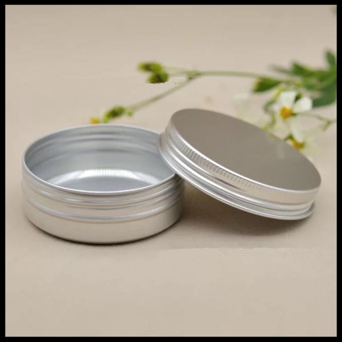 Le pot crème en aluminium 60g d'emballage cosmétique avec des couvercles de vis desserrent le pot de poudre